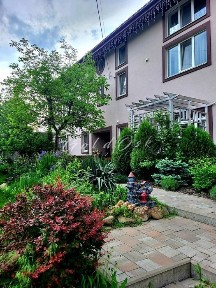 Здам Таунхаус/ Клубний будинок/Апартаменти. Поруч метро Осокорки.