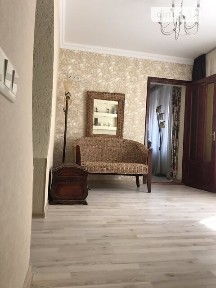 Оренда будинку на добу на вул. Вадима Корженка, 3 кімнати, спальних місць - 4 • ID 32044945