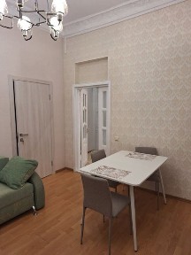 Продажа 3-х комнатной квартиры в центре, 68 м. кв, пер. Лютеранский/Нежинская