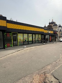 Оренда приміщень в центрі м. Яворів на Площі Ринок. 60 кв. м.