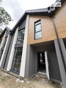 вулиця Леха Качинського, Буча, вул. Леха Качинського 52 • ID 34486017