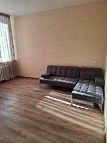 Двокімнатна квартира р-н пр. Металургів