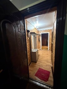Сдам 2х ком кВ-ру возле Дарницкого вокзала ул. Пражская Газ 2 єтаж