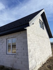 Будинок 1 поверх 85 кв. метрів +2 поверх 70 кв. метрів