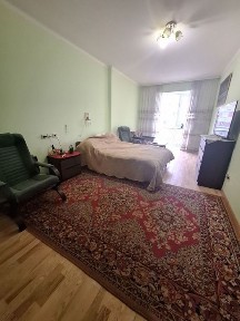 Продаж 1-кімнатної квартири в новобудові по вул. Пулюя