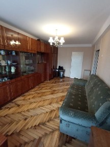 Оренда 3к. квартири в Космічному мкрні. 6/9 поверх.
