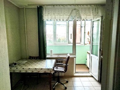 Двокімнатна квартира на Закревського, можна з тваринами