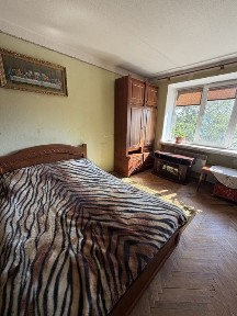 Квартира 2 окремі кімнати. Перехрестя Грушевського та Заньковецькоі