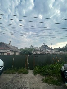 Жуляни, вул. Шкільна, 3, гарне місце для життя!