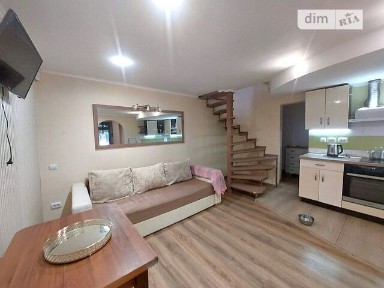 Трудова вулиця, район Приморський, Одеса, вул. Трудова 9 • ID 33310675