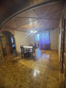 Продам 3-х кімнатну квартиру, 102,7 кв. м