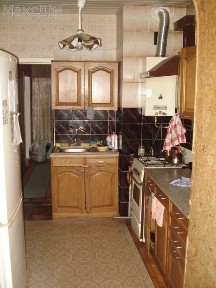 Здається кімната для дівчини