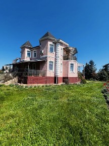 Продається будинок у гарному районі, Лелеківка