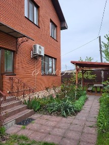 Оренда Будинку з Каміном. Газ. Поруч Дніпро. Осокорки. 2 км. від метро