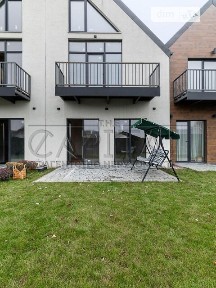 Продаж 3 поверхового будинку з ділянкою на 2 сотки, 135 кв. м, 4 кімнати, на вул. Райдужна • ID 34742763