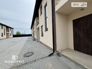 Продаж 2 поверхового таунхауса з ділянкою на 2.5 сотки, 100 кв. м, 3 кімнати, на пров. Срібний 6 • ID 34302897