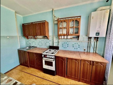 Продаж просторої 3-кімнатної квартири в мкр. Росвигово
