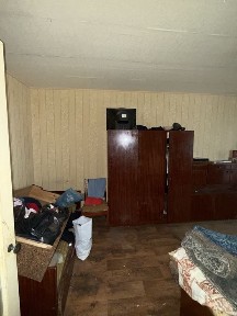 Продам однокімнатну квартиру (вул. Братська)