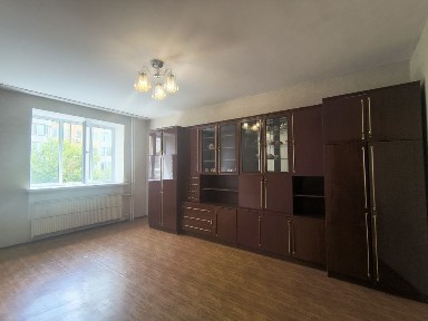Продаж 2 кімнатної квартири 63 м2 центр Вишневого. ГАЗ.