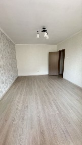 Продам 2-х комнатнуюю квартиру Левый берег