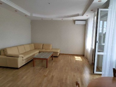 Квартира по вул. Будівельників 1. Дарницька пл., м. Дарниця Чернігівська