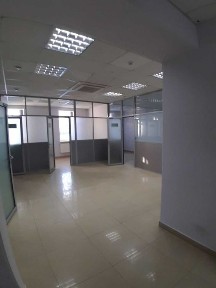 Оренда будівлі з прилеглою територією в центрі, 1100 м2 (БЕЗ КОМІСІЇ)