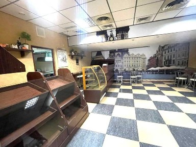 ПРОДАЖ приміщення 92м² під кафе, кав'ярню, магазин або салон у ТЦ Мега-Сіті