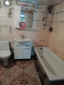 Продаж затишного будинку