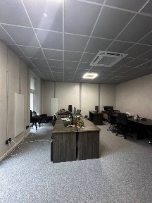 Оренда сучасного офісу 90 м2 в центрі міста