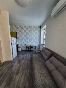 Продам 1 комнатную квартиру завод Шевченко, Академика Богомольца
