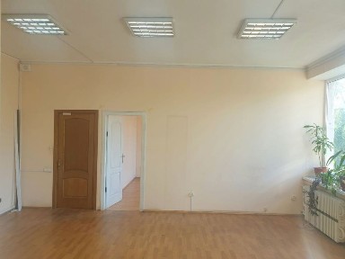 Здам в оренду офіс 85 кв. з 5 кабінетів, поряд з ТЦ Нагорка