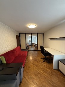 Продаж 3 км квартири на вул Трильовського в р-ні Санта-Барбари