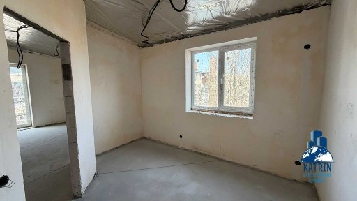 Сертифікат Ваучер + Продаж 1 кімнатна квартира ЖК клубний будинок частковий ремонт Центр Поля Грушевського