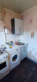 Продаж 4-кімнатної квартири на вул. Богдана Хмельницького, 38