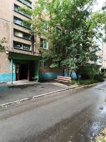 Продаж квартири під ремонт Черемушки