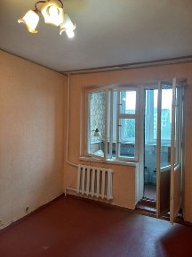 Продаж трикімнатної квартири біля 24 школи