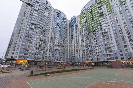 Продаж 3к з ремонтом Каховська (Микільська Слобідка) 62а ЖК Каховська