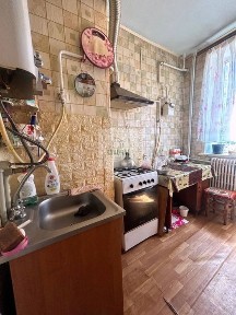 Здам 2-х кімнатну квартиру в центрі міста на будь-який термін