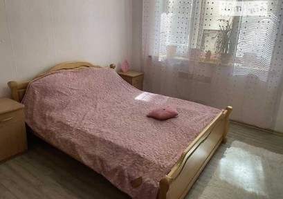 Продам 2-комн. квартиру в Лузановке с капремонтом