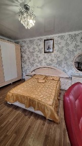 Дом на участке 15 соток с газовым отоплением в Великодолинском.