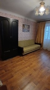 1-квартиру біля Сільпо на площі любий короткий терміни, військовим