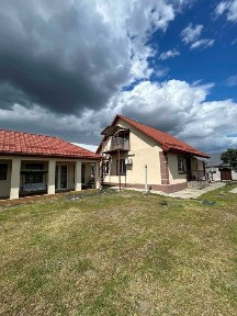 Продаж двох будинків на одній ділянці Придніпровська