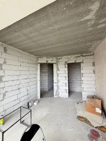 Продаж 3к квартири на Виставці