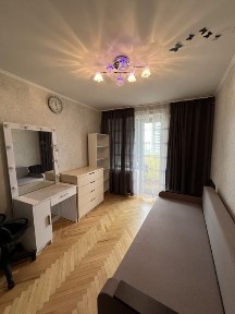 5-кімнатна квартира, р-н Градецького, 119 м²