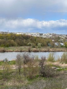 В продажу квартира 54 м2 в новобудові біля озера