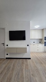 Продаж 1 кім ремонт здана новобудова Ріел