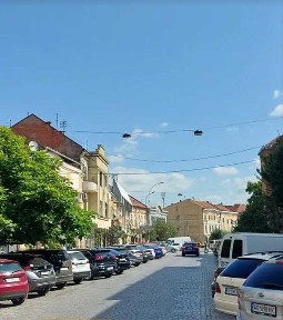 Продаж приміщення 450 м² пл. Корятовича