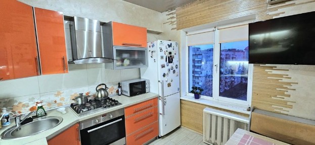 Оренда 2к. кв на Пісках, 1й Південний