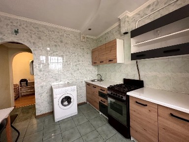 Продажа 3-комнатной квартиры 64 м², Мануйловский просп., 8
