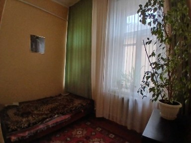 Трикімнатна квартира продаж
